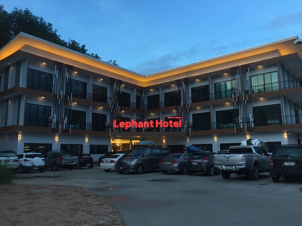 The Lephant Hotel Surat Thani Eksteriør billede